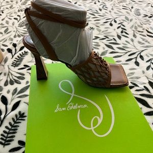 Women’s Classy Sam Edelman Heels -NEW never worn